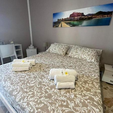 B&B Dea Чефалу Екстериор снимка