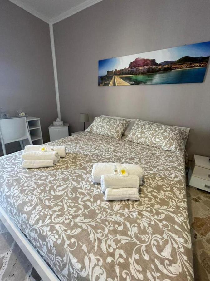 B&B Dea Чефалу Екстериор снимка